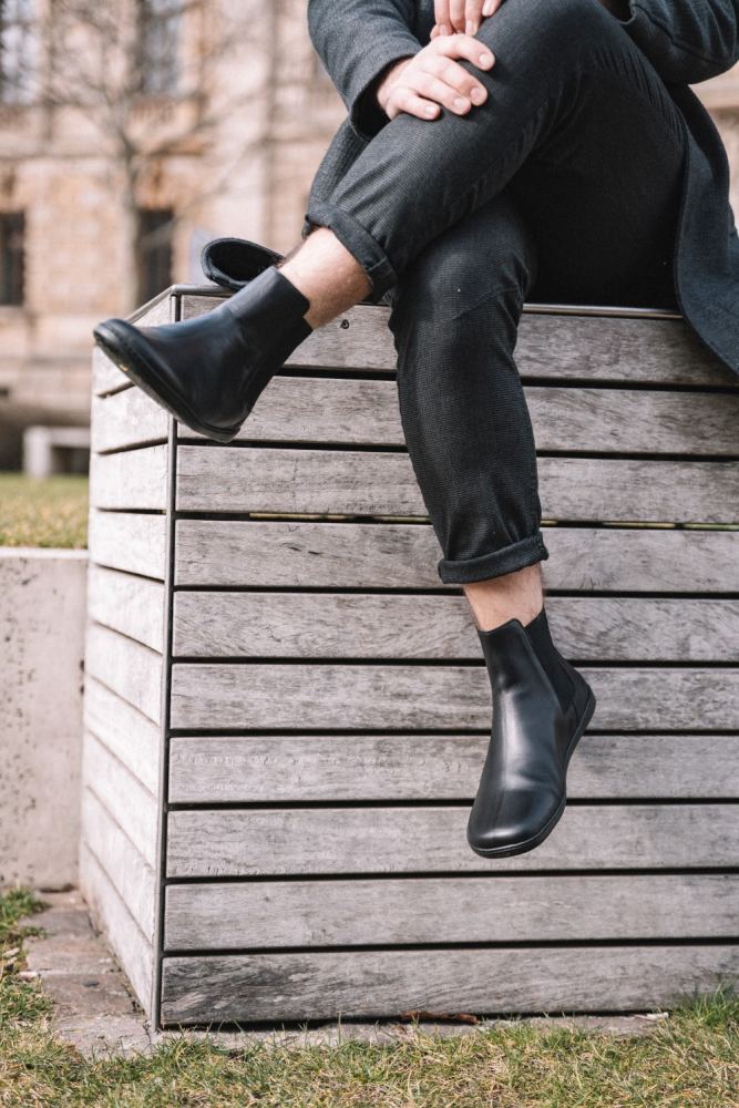 EQUITY Black