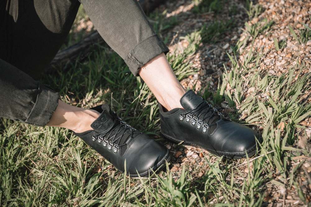 Expeq Mid Black Waterproof