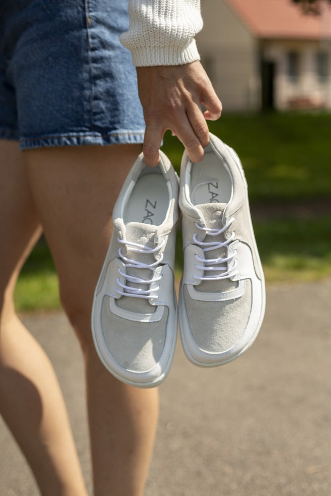 IVIQ White