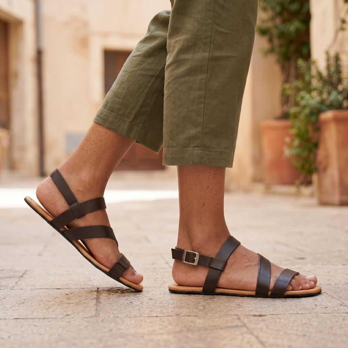 Niq Dark Brown